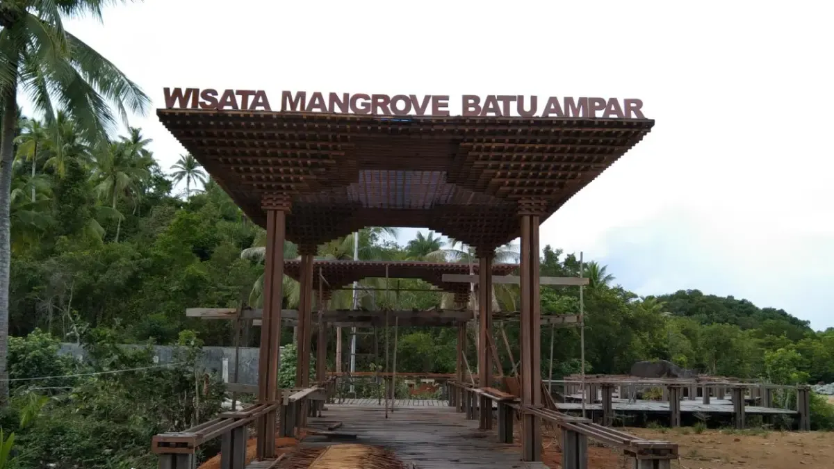 Ilustrasi, ekowisata mangrove berbasis masyarakat di Desa Batu Ampar, Kecamatan Batu Ampar.