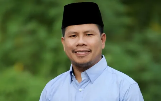 Bupati Sambas, Satono.