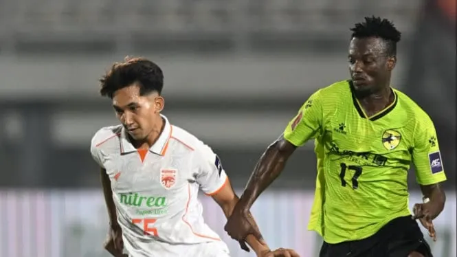 Aksi pemain Borneo FC Van Basty Sousa pada laga kontra Tainan City FC. Hasil Tainan City vs Borneo FC di partai kedua Grup D AFC Challenge League 2026 bergulir di Stadion Segiri, Samarinda, pada Rabu (21/10/2026).