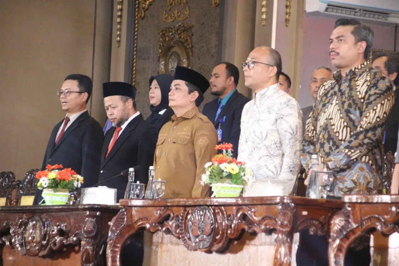 Wakil Wali Kota Pontianak, Bahasan.