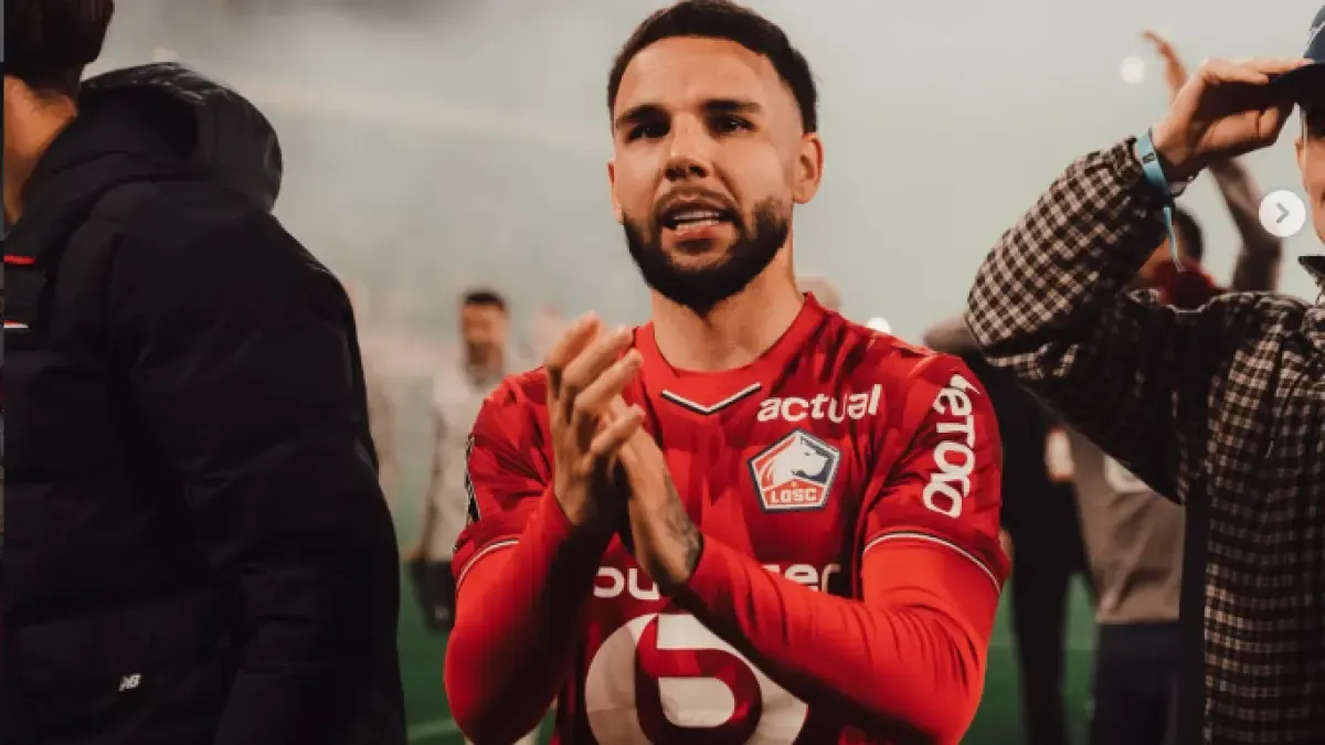 Calvin Verdonk berpeluang mendapat menit bermain saat Lille menghadapi Lens dalam Derby Du Nord, meski belum masuk prediksi starter.