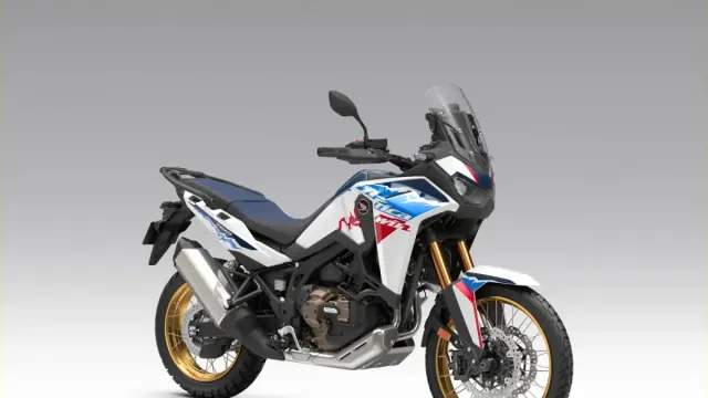 Honda Africa Twin Dapat Warna Baru Grand Prix Red, Harga Rp665 Juta
