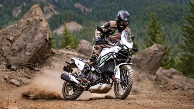 Kawasaki KLE500 451 Cc Diuji di Jalur Lumpur, Ini Hasilnya