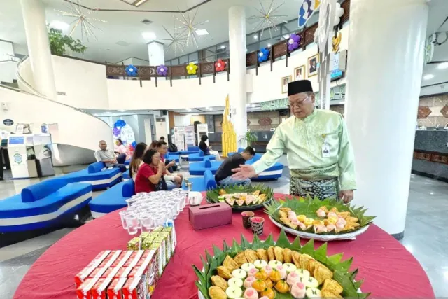 Bank Kalbar KCU Pontianak Semarakkan HUT ke-255 dengan Kuliner Tradisional
